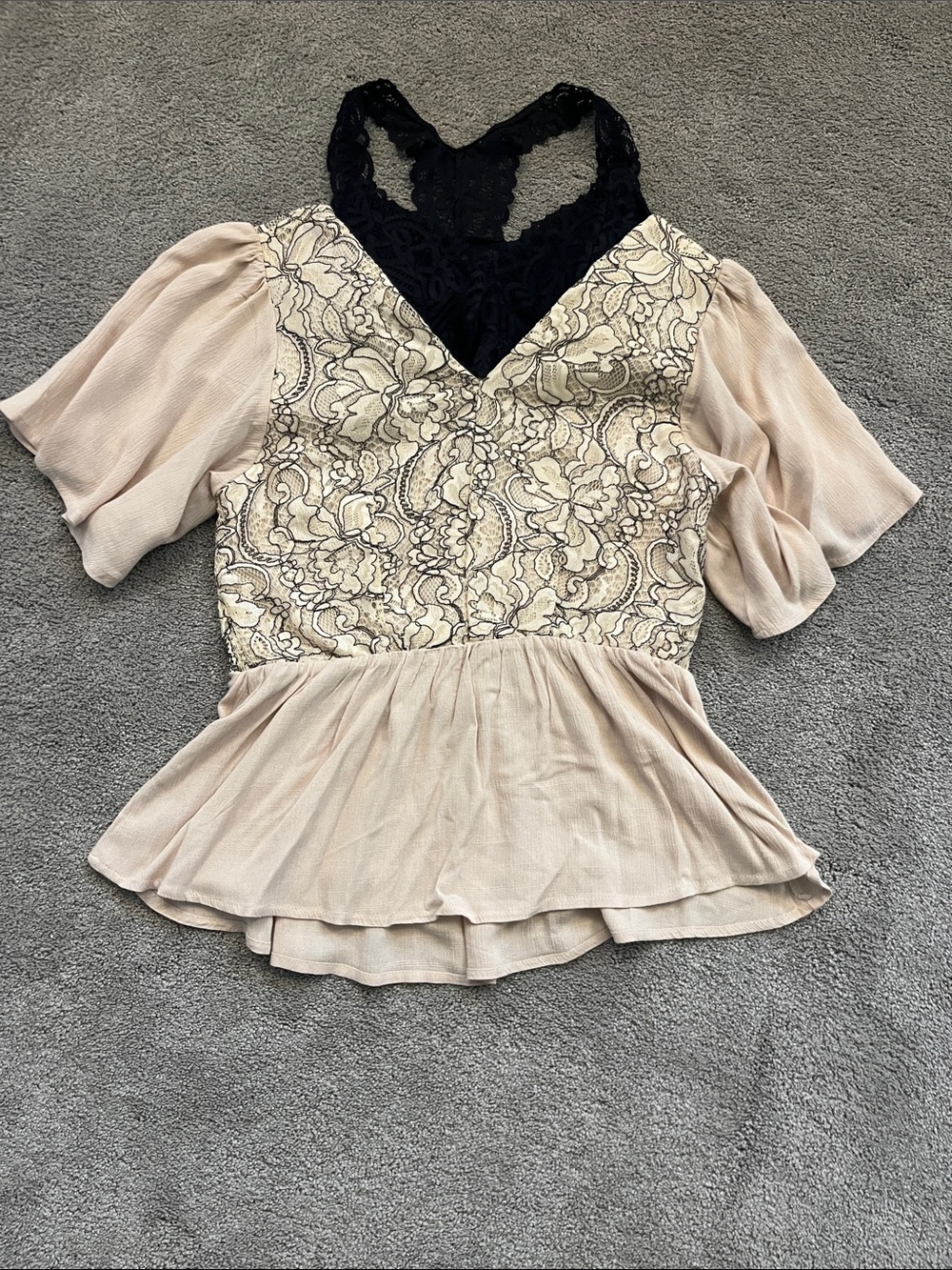 gimmicks by BKE Beige Floral Lace Peplum Top with Black Lace Back